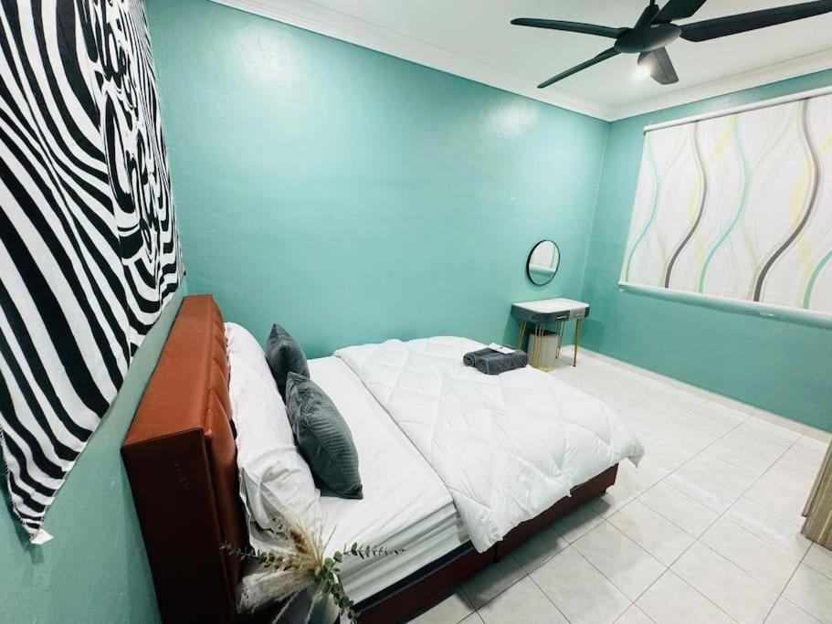 Holiday home Cozy Retreat 5min Aeonpalm Resort15min Senai Airport Kulai